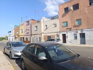 Casa aparellada a San Roque - Ronda Norte. Casa en venta en badajoz