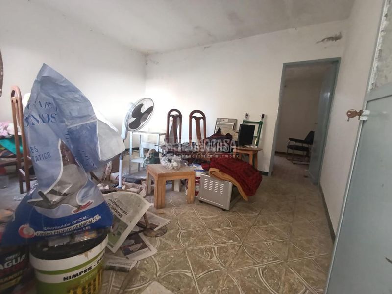 Foto 277b0d29-4d57-4f4c-8a4f-1192fe49a49f. Casa aparellada a San Roque - Ronda Norte Badajoz