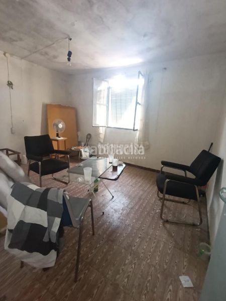 Foto 30b8c72d-8b31-41d7-945d-87998c73c25e. Casa aparellada a San Roque - Ronda Norte Badajoz