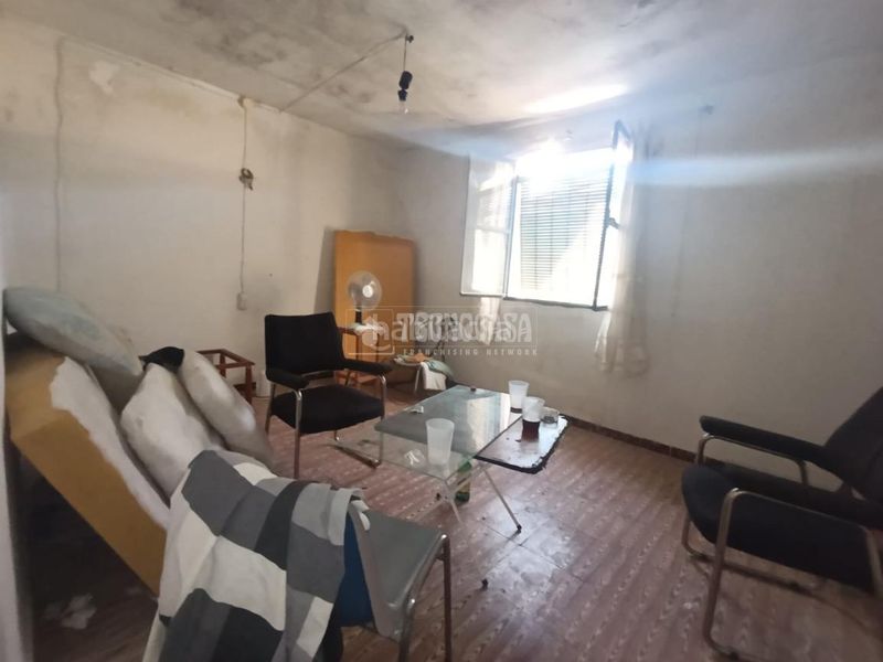 Foto 37e7c524-a06c-415b-a444-bbd2b9a8efc6. Casa aparellada a San Roque - Ronda Norte Badajoz