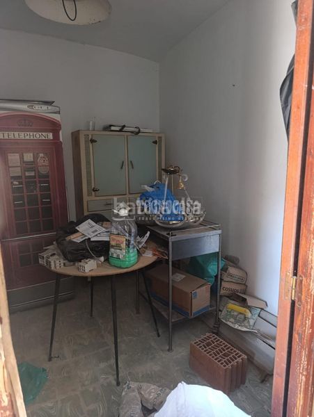 Foto 942c916b-b7dd-4647-8d08-8efc3c23ea6a. Casa aparellada a San Roque - Ronda Norte Badajoz