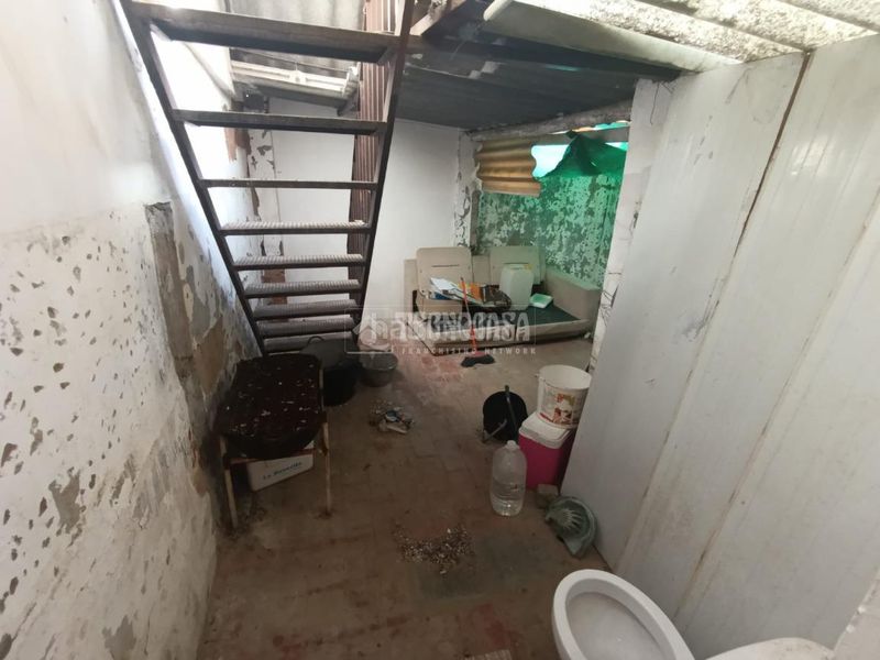 Foto f540d887-b08a-47de-9b22-18e5d6511b57. Casa aparellada a San Roque - Ronda Norte Badajoz