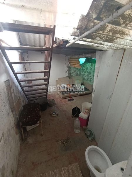 Foto fe9a85f0-bf88-4a0c-95f8-4d635c790d77. Casa aparellada a San Roque - Ronda Norte Badajoz