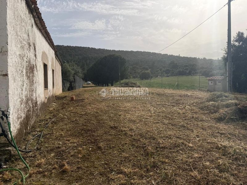 Foto edf9c6d5-36e5-4744-950d-8d1e1e38f05c. Masia a Codosera (La)