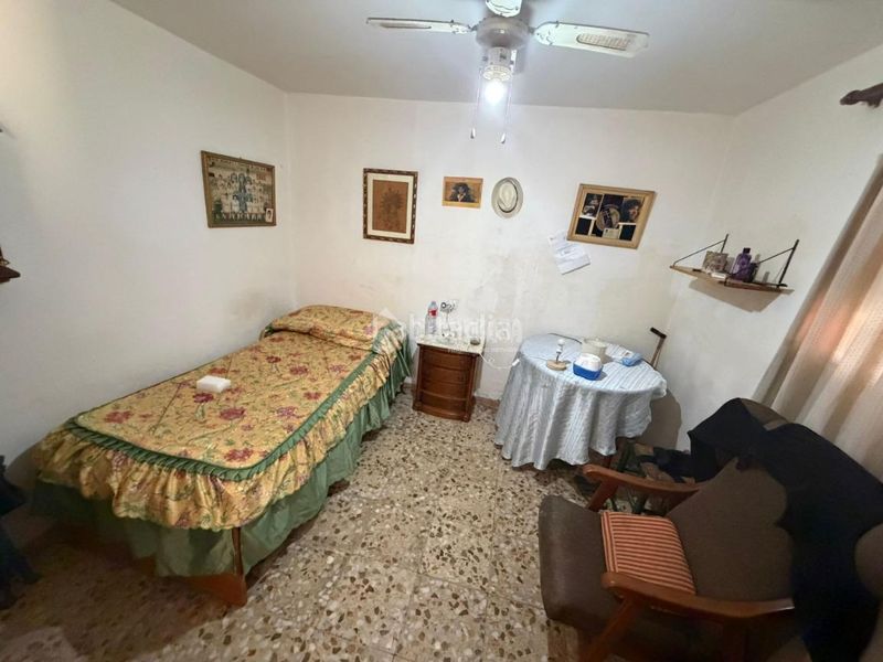 Foto 705fe3ac-3bbc-4001-adab-7c76238d9420. Casa aparellada a Cerro de Reyes Badajoz