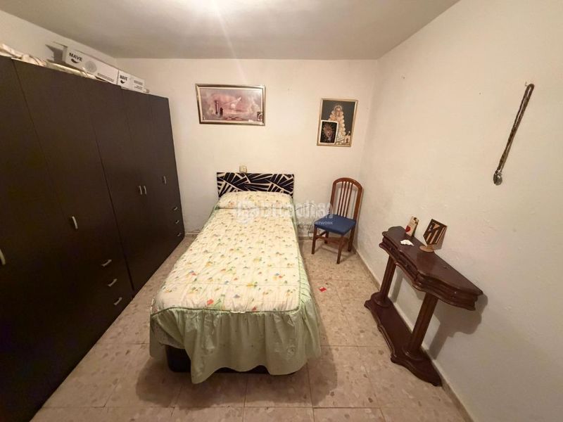 Foto 8b521349-0f07-4796-aa1e-33fbd4b28021. Casa aparellada a Cerro de Reyes Badajoz