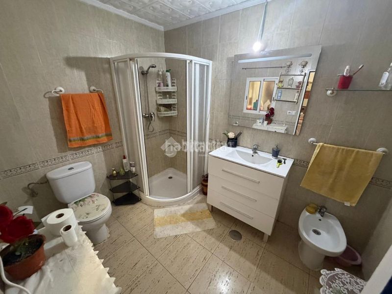 Foto c15612d1-e058-40da-bd1a-c90f9e4ca4b6. Casa aparellada a Cerro de Reyes Badajoz