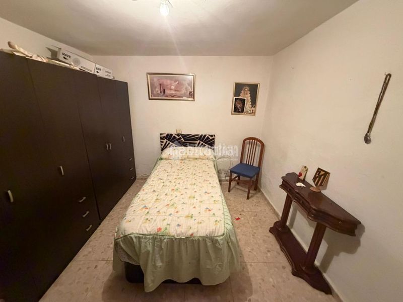 Foto d10488b1-1b37-43cd-a1a3-bab469dc2a44. Casa aparellada a Cerro de Reyes Badajoz