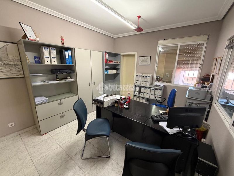 Foto 73b5de49-d711-4713-8112-914fd139b3cc. Edificio in San Roque - Ronda Norte Badajoz