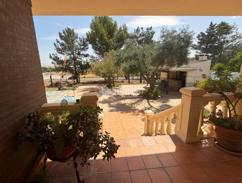 Foto 3af14472-49ed-4c09-a625-c6f82895fd77. Casa amb aparcament piscina a Las Vaguadas Badajoz