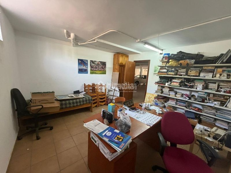 Foto b38d6572-6544-4401-aea4-c228351561e3. Casa amb aparcament piscina a Las Vaguadas Badajoz