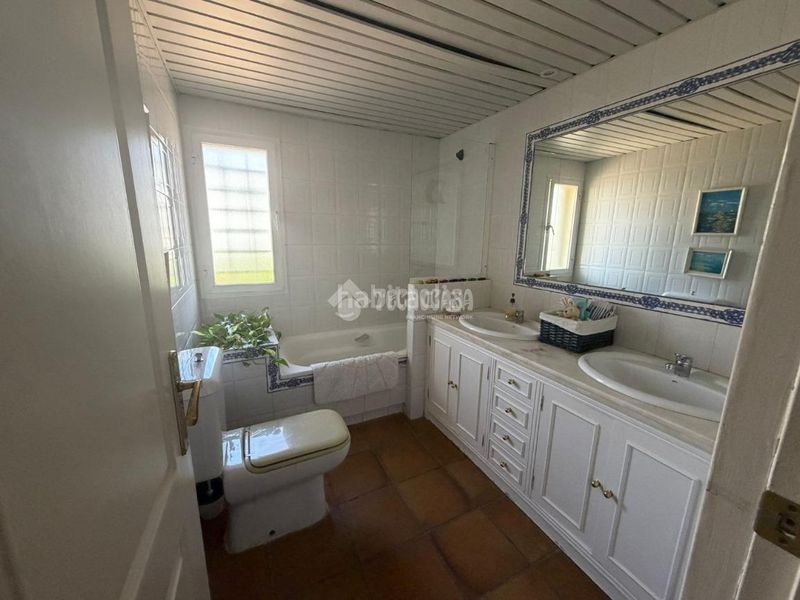 Foto c1b0c046-0155-4420-abc9-e217975dcaf6. Casa amb aparcament piscina a Las Vaguadas Badajoz