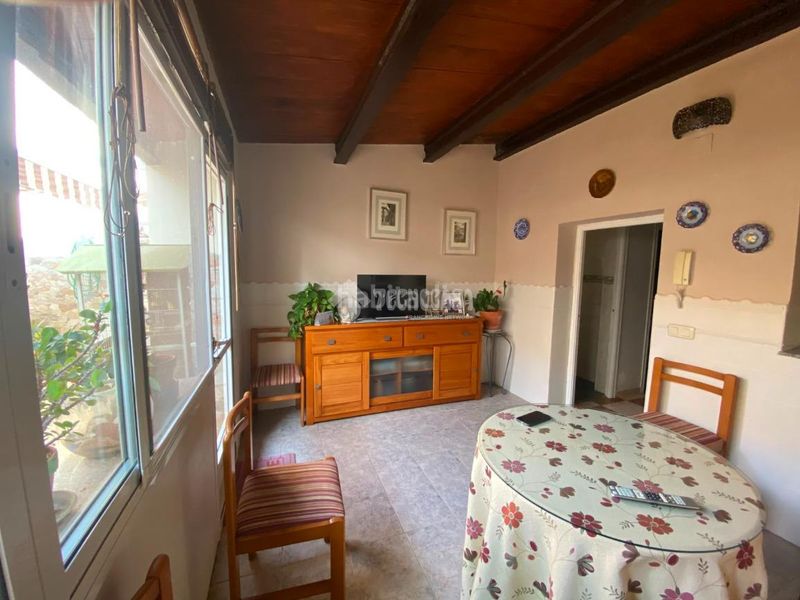 Foto 8b42f175-f882-4864-ba4c-a5614f404b2b. Casa aparellada amb calefacció a San Roque - Ronda Norte Badajoz