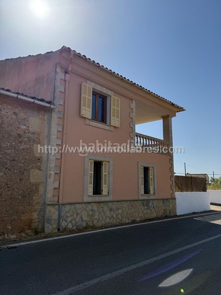 Foto 883915dd-c268-4633-89aa-47f9e38fa152. Casale con parcheggio in Algaida