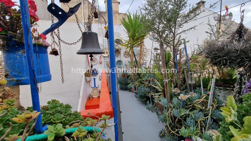 Foto a03bd299-a00d-481d-ae51-975d48767723. Casale in Centro Inca