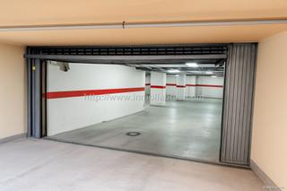 Aparcament cotxe a Cristo Rey-Parque Europa. Venta de dos plazas de parking