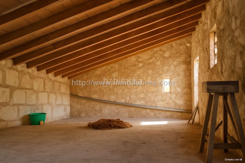 Foto f1306775-a83b-49bf-a727-ebec3554dce7. Masia amb aparcament a Campanet