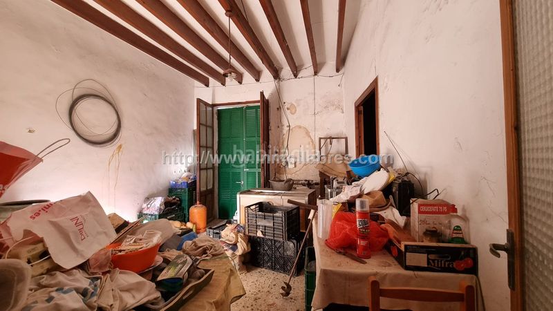 Foto f7d39ea2-08f6-4ecf-be0d-8db53821c548. Masia amb aparcament a Campanet