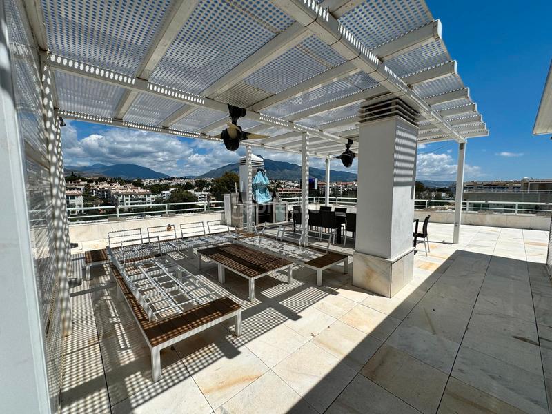 Foto 522af657-5f23-4b50-b775-69cf6a72e255. Lloguer àtic a arrabal a cañas-f rodeo 3 a Puerto Banús Marbella