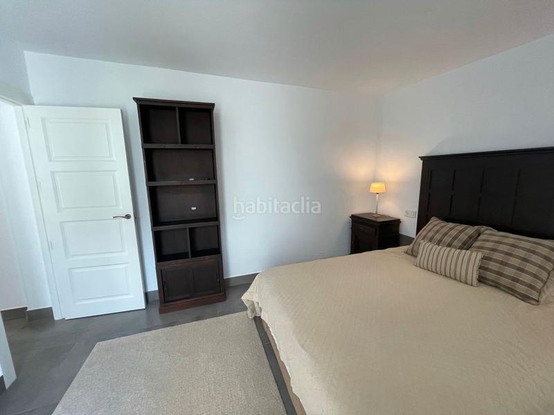 Foto 5cc5aecd-6324-43bd-a6d0-5ad1149c5279. Chalet villa en un único nivel en linda vista en Nueva Alcántara Marbella