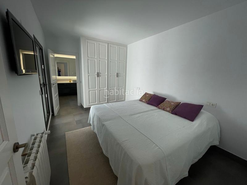Foto b2043bab-7bba-49e1-a452-e22068a87e17. Chalet villa en un único nivel en linda vista en Nueva Alcántara Marbella