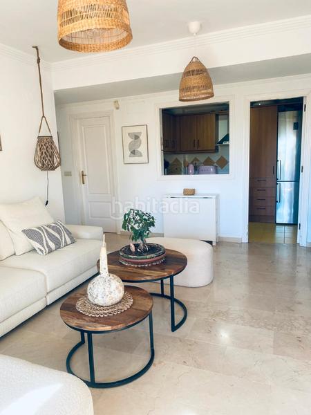Foto 53d8e5e5-389e-473e-9ea1-d0b935ef34a1. Affitto attico in calle carril del relojero 2 in Romana Playa Marbella