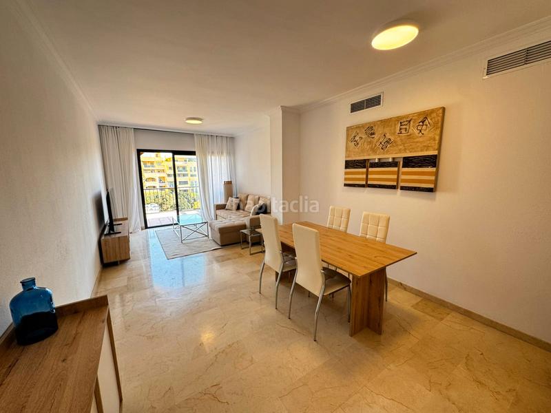 Foto 54481150-7a33-4e77-a94b-44c734b90536. Lloguer apartament a avenida burgos 1 a Nueva Alcántara Marbella