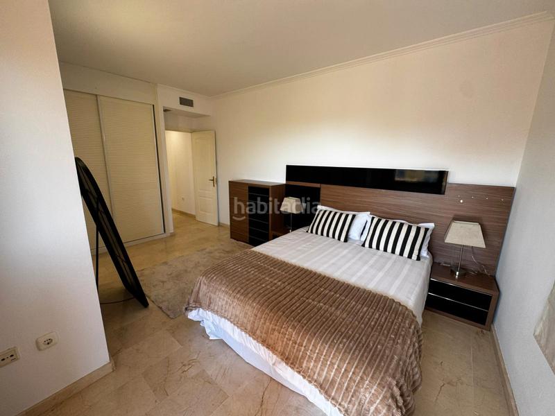 Foto 709e5153-f51e-4845-92a3-89823f6cbdaf. Miete appartement in avenida burgos 1 in Nueva Alcántara Marbella