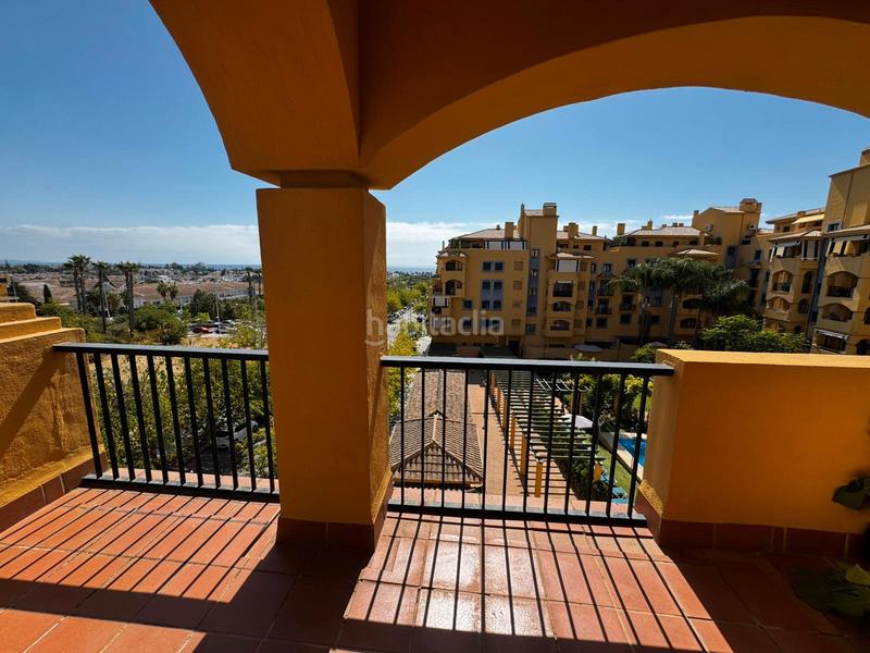 Foto c40581d3-c8d6-466e-92d1-7a5cdcbaf57b. Miete appartement in avenida burgos 1 in Nueva Alcántara Marbella