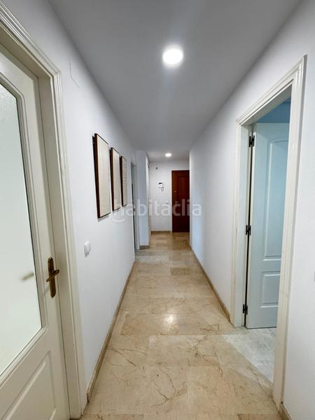 Foto c92a70ce-70be-4c6b-a26a-a5591501fed5. Miete appartement in avenida burgos 1 in Nueva Alcántara Marbella