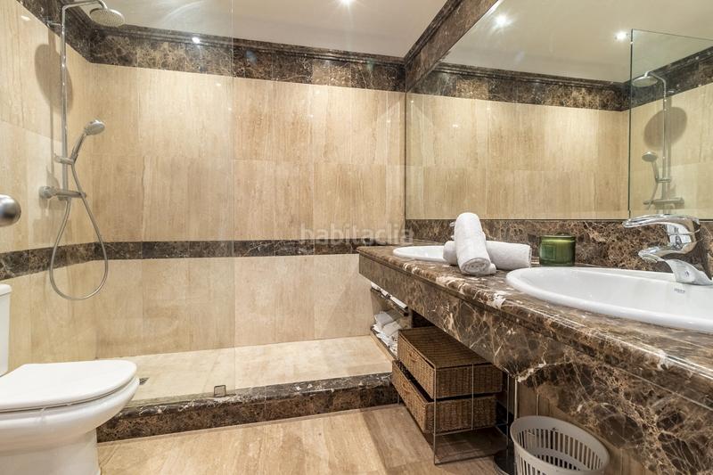 Foto 62d7e8cb-7f7e-4a7d-b652-2dcbee840d49. Apartamento en urbanización las petunias 2 apartamento en noray playa en Marbella