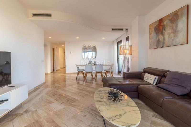 Foto 9a3b06de-bf50-4561-b276-7cd504bf134a. Apartamento en urbanización las petunias 2 apartamento en noray playa en Marbella