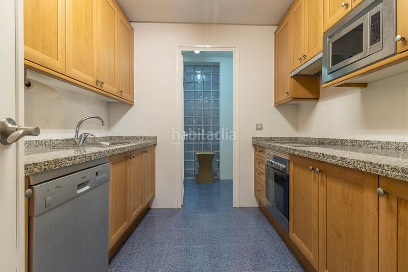 Foto bec22873-92be-420f-9547-44032e3fb334. Apartamento en urbanización las petunias 2 apartamento en noray playa en Marbella