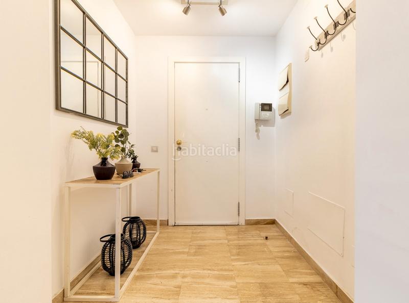 Foto d4e1a837-c846-43b1-9a39-7839a6958de1. Apartamento en urbanización las petunias 2 apartamento en noray playa en Marbella