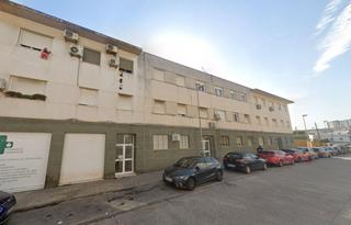 Appartement  Victoria eugenia. Se vende piso okupa en algeciras cádiz.