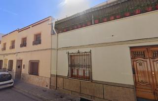 Casa  San roque. Se vende casa independiente okupa en tomelloso ciudad real.