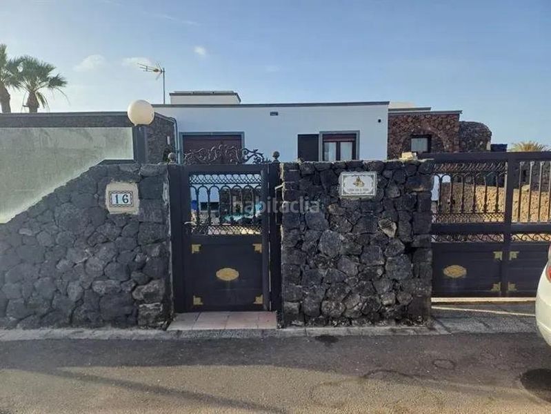 Foto 94a6dcb8-70f0-4238-8d8a-0ade5ff915eb. Casa a noruega 1 a Playa Blanca Yaiza