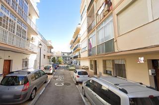 Appartamento  Peru. Se vende piso okupa en fuengirola málaga.