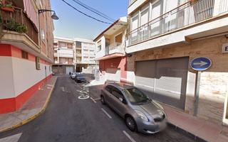 Appartement à Concha castañed 3. Se vende piso okupa en santomera murcia.