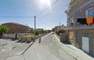 Appartement à Guadilla 2. Se vende piso okupado en calle guadilla 2 yeles, toledo.