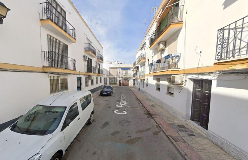 Foto 5bea5c4c-4cd8-40e1-bd28-fa73037970fc. Appartement dans francisco pizarro 2 dans Lora del Río