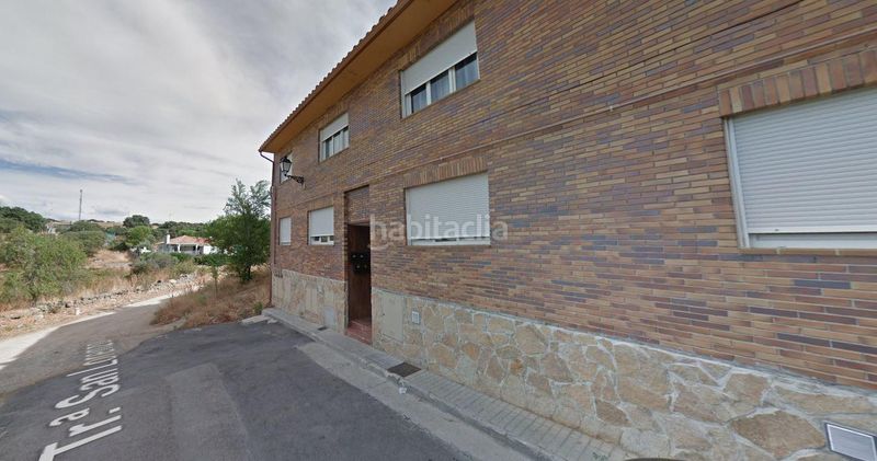 Foto ef4d6e41-a0a0-4f36-9a34-4d7d371cd4ba. Pis a Valdemorillo pueblo Valdemorillo