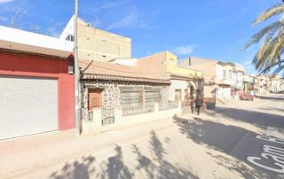 Casa  Albadel. Se vende casa independiente okupa en murcia murcia.