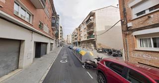 Piso en Verge de montserrat 24. Se vende piso okupa en calle verge de montserrat 24 en ripollet