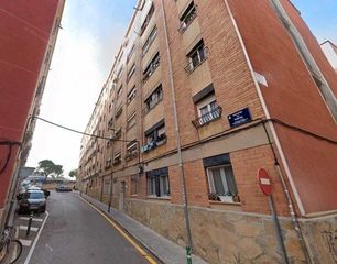 Etagenwohnung in Penyal, del 4. Se vende piso okupado en pasaje penyal nº 4 de terrassa barcelon