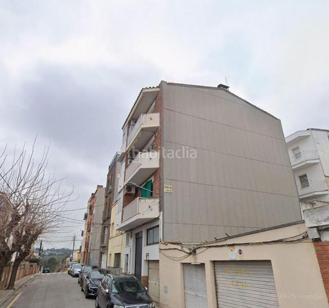 Foto a7b2bd0f-f752-476b-832b-7cb541416b99. Pis a om 14 a Nucli Urbà Esparreguera