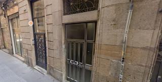 Appartement à Carretes 60. Se vende piso okupa en carretes de barcelona barcelona.