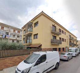 Appartement à Sol, del 56. Se vende piso okupa en vallgorguina del sol barcelona.
