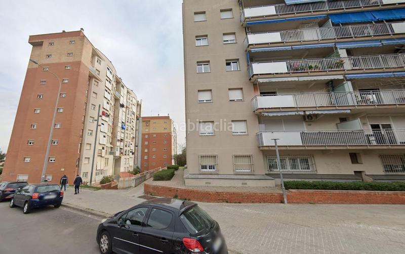 Foto 25c7dbde-135d-41f9-a825-aa38f1091f6f. Appartamento in francesc trabal de 14 in Can Deu Sabadell