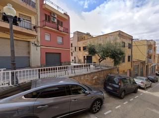 Pis a S vicenç 1. Se vende piso okupa en calle sant vicenç 1 de constantí tarragon